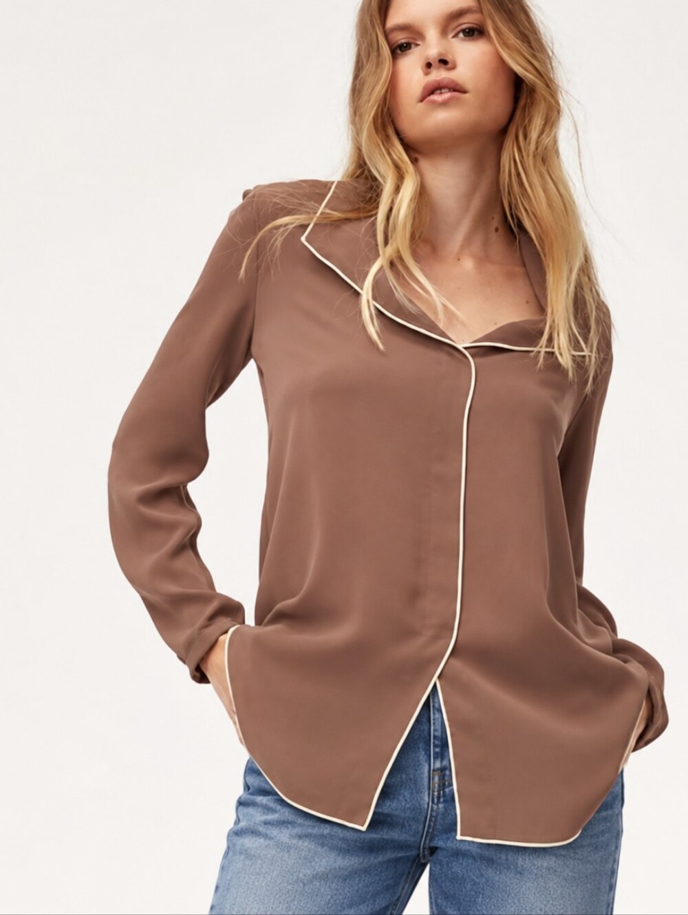 Aritzia Babaton Rena Blouse XXS - Taupe/Brown